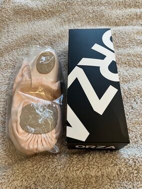 ORZA Pro 2.0 Ballet Shoe Woman’s Pink Canvas Size 9.5 W